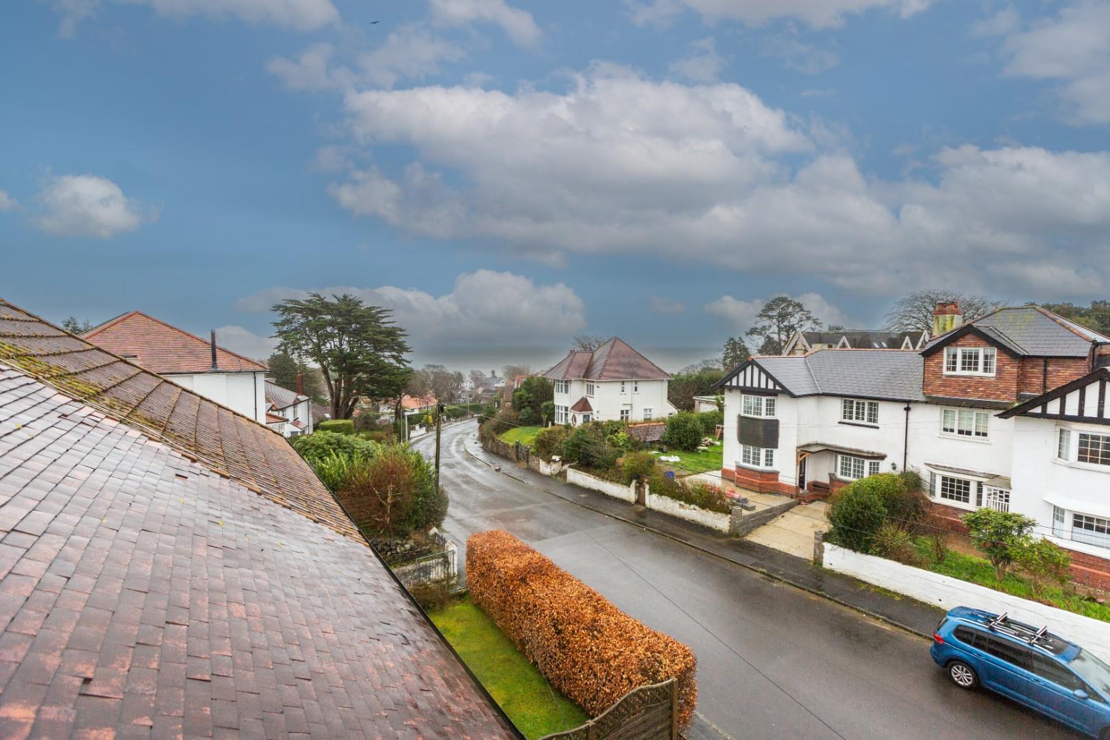 Grange Road, West Cross, Swansea, SA3 5ES